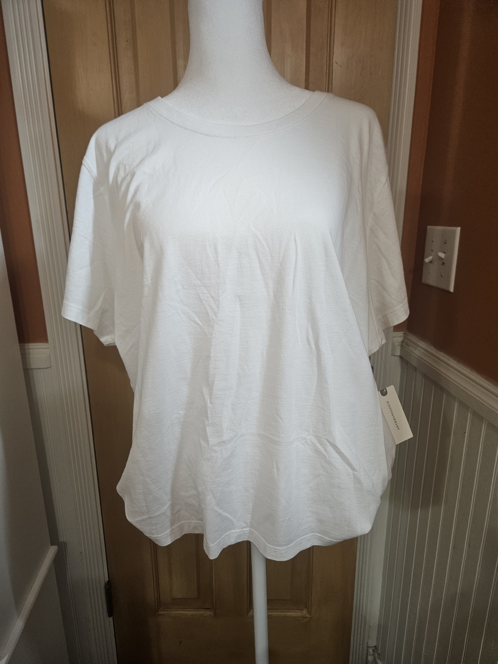Anthropologie Relaxed White Short Sleeve Tee